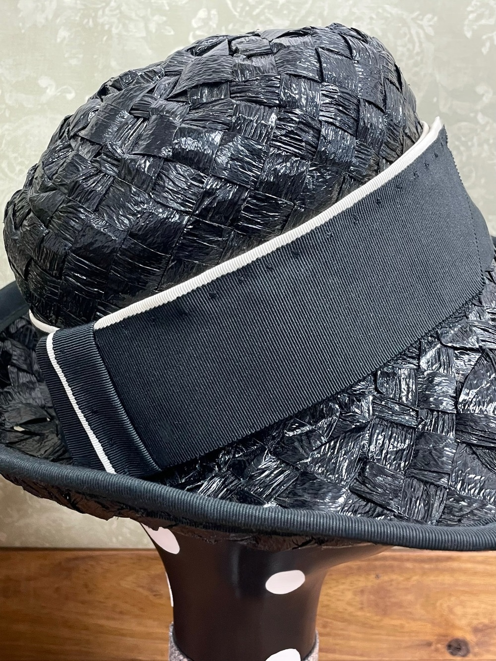Vintage 1960s Black Cello Straw Basket Weave Rolled Brim Hat Mod Mid Century - Picture 5 of 9